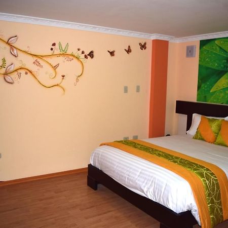 La Kapital Hotel อัมบาโต ภายนอก รูปภาพ