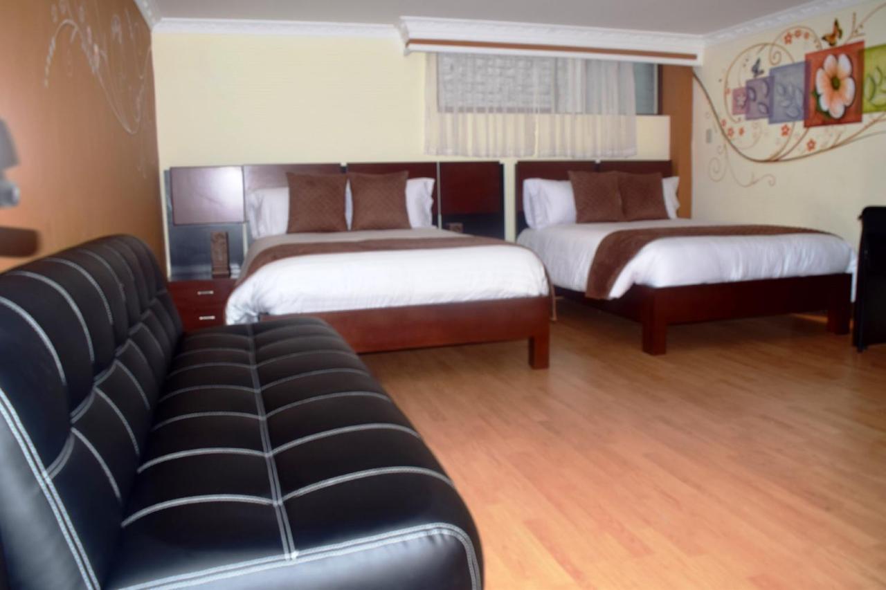 La Kapital Hotel อัมบาโต ภายนอก รูปภาพ