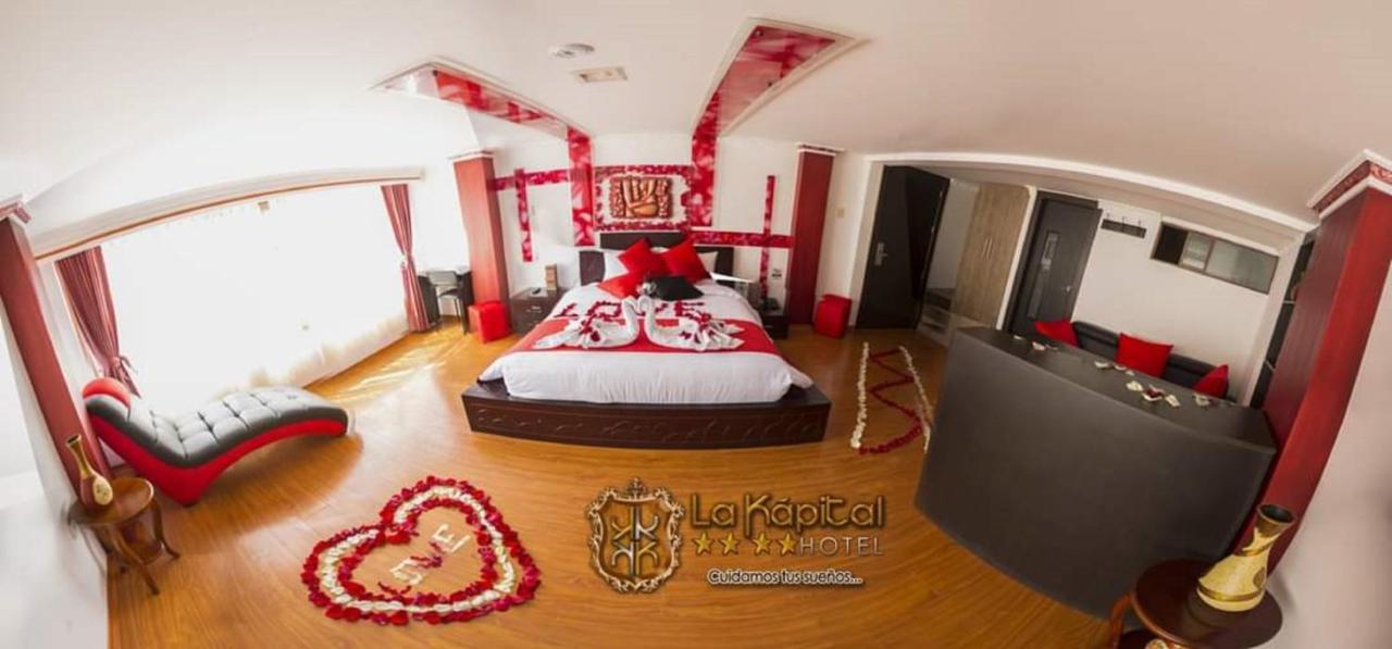 La Kapital Hotel อัมบาโต ภายนอก รูปภาพ