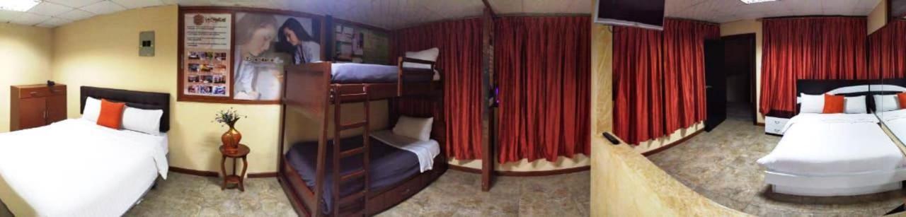 La Kapital Hotel อัมบาโต ภายนอก รูปภาพ